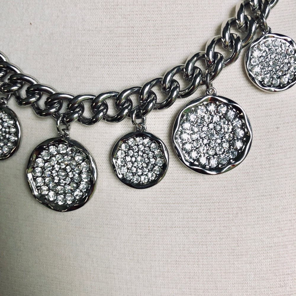 Statement necklace - Picture 3 of 4
